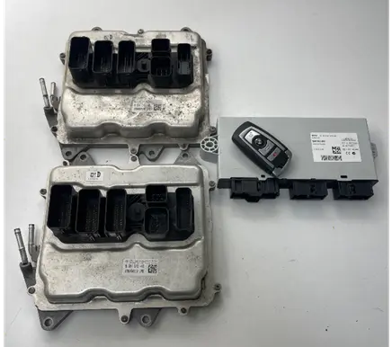 Engine ECU kit and lock set