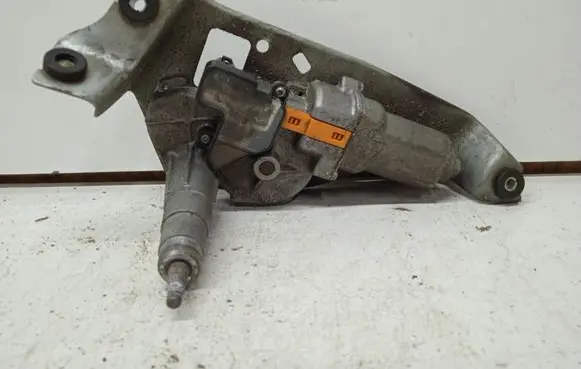Honda CR-V Rear window wiper motor 050T0A