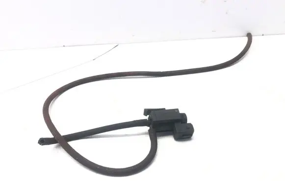 BMW 5 F10 F11 Turbo solenoid valve 70231800 7810831 11T200