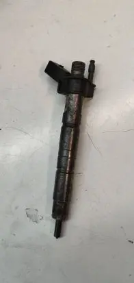 BMW 5 GT F07 Fuel injector 780543002