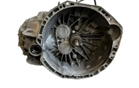 Opel Vivaro Manual 6 speed gearbox 