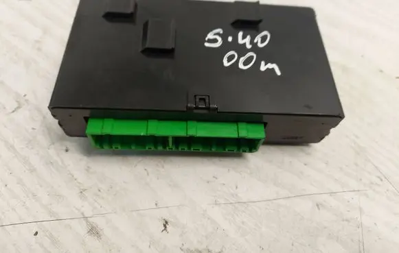 Volvo S40, V40 Other control units/modules 30889337 MB2323008341