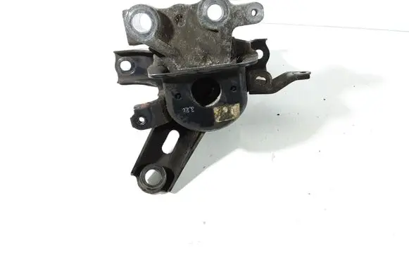 Toyota Prius+ (ZVW40) Engine mount bracket