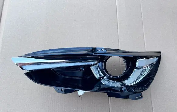 Mazda CX-3 Headlight part D10E51040