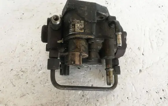 Ford Transit Fuel injection high pressure pump H02940000400