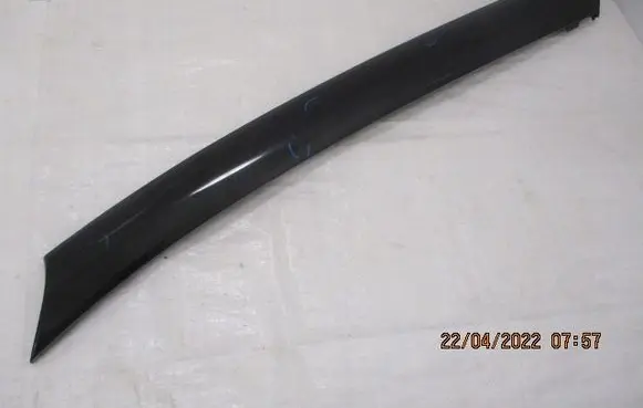 Citroen C5 Aircross Front door glass trim molding 9834286380