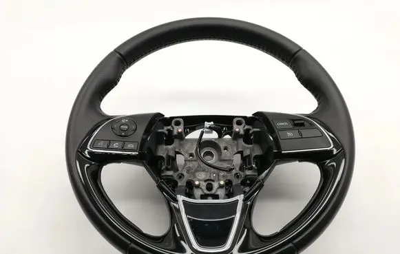 Mitsubishi Space Star Steering wheel 