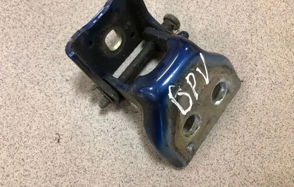 Peugeot 307 Front door upper hinge