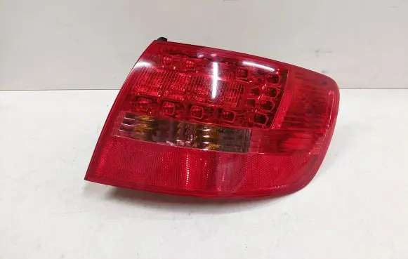 Audi A6 S6 C6 4F Rear/tail lights 89037056