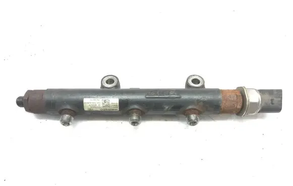 Fuel main line pipe