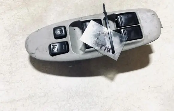 Nissan Almera Tino Electric window control switch