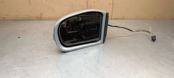 Mercedes-Benz C W203 Front door electric wing mirror 413133417