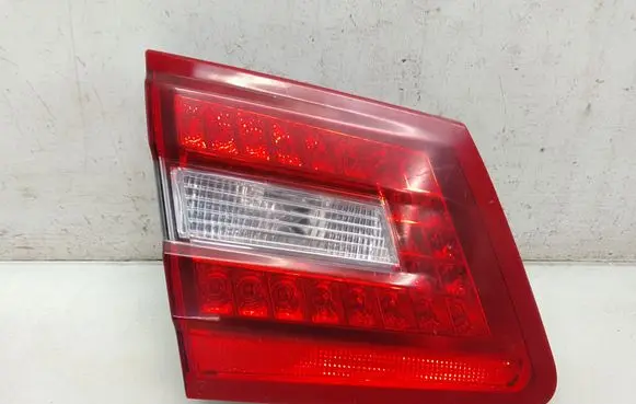 Mercedes-Benz E W212 Tailgate rear/tail lights