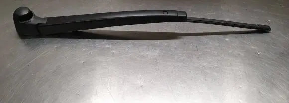 Skoda Superb B6 (3T) Rear wiper blade arm 3T9955707