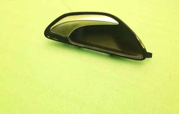 Mercedes-Benz C W205 Front door interior handle JC2448975 A2057603600