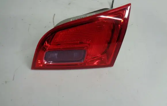 Opel Astra J Tailgate rear/tail lights 13282247