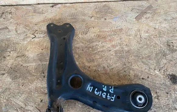 Skoda Fabia Mk3 (NJ) Front control arm 6R0407152F