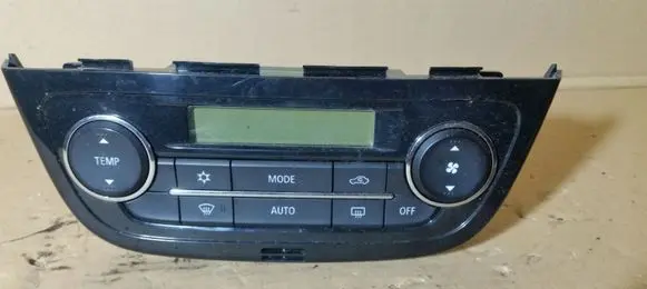 Mitsubishi Space Star Climate control unit 7820A883XA