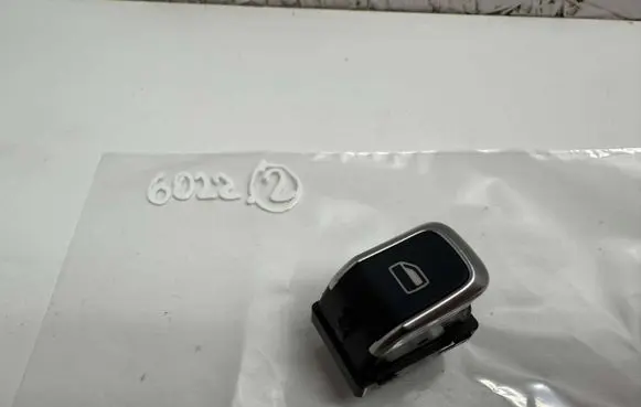 Audi A6 C7 Electric window control switch 4H0959855A