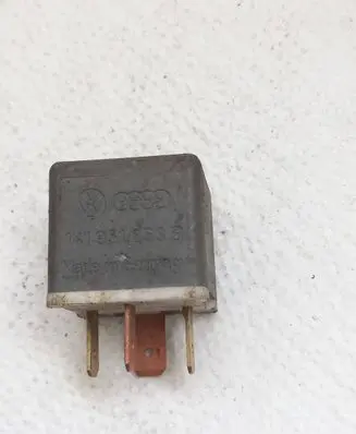 Audi A3 S3 8L Other relay 141951253B