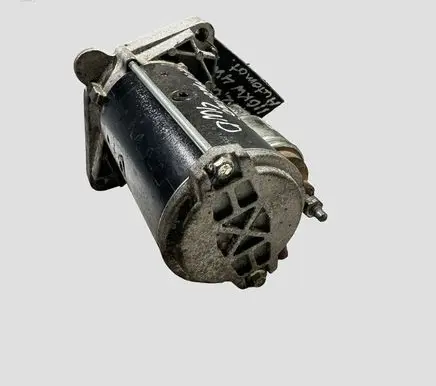 Renault Koleos I Starter motor P0825442 200520 10019