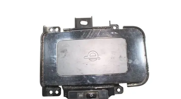 Toyota Prius (XW50) Wireless charging module 861C047030 861C047030C0