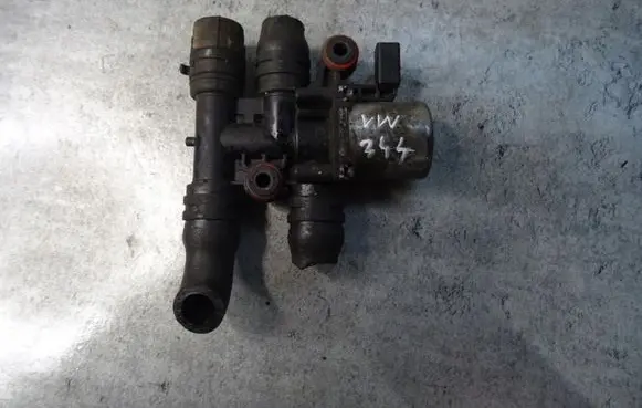 Volkswagen Phaeton Water pump ZAWÓR POMPA WODY 5.0 VW PHAETON
