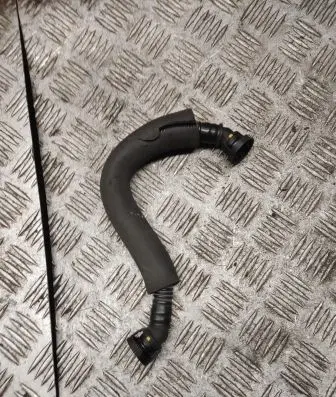 Audi A4 S4 B8 8K Breather hose/pipe 06h103221j
