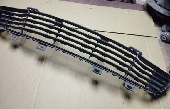 Honda Legend Front bumper lower grill