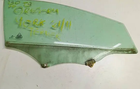 Hyundai i30 Front door window glass four-door 43R001167T9 43R001167
