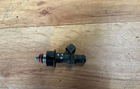 Chevrolet Nubira Fuel injector 0280158101