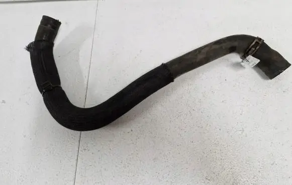 Nissan Qashqai Engine coolant pipe/hose