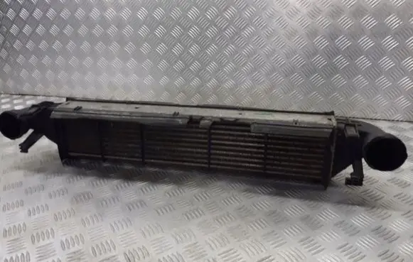 Mercedes-Benz C W203 Intercooler radiator A2035000000