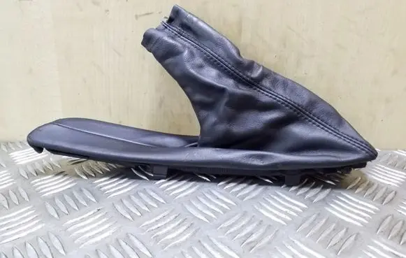 BMW 1 E81 E87 Handbrake trim 7130842