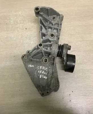 Renault Scenic III - Grand scenic III Generator/alternator bracket 8200669495