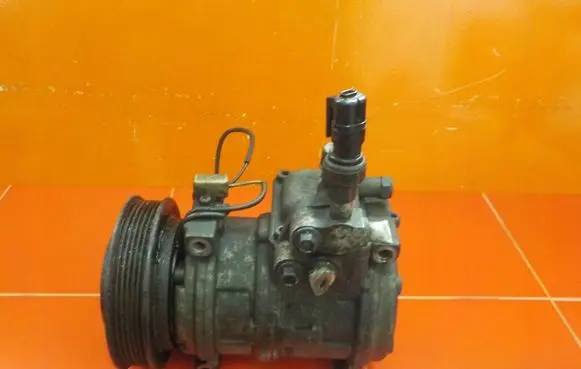 Jeep Cherokee XJ Air conditioning (A/C) compressor (pump) ERH