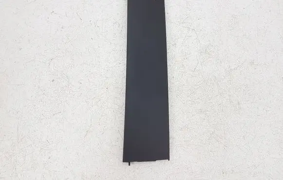Ford F150 Front door glass trim molding FL341520555 FL341520555TAW FL3Z1520555TAS