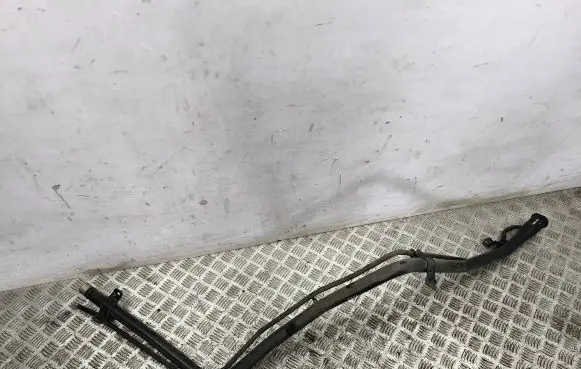 Honda HR-V Fuel tank filler neck pipe 