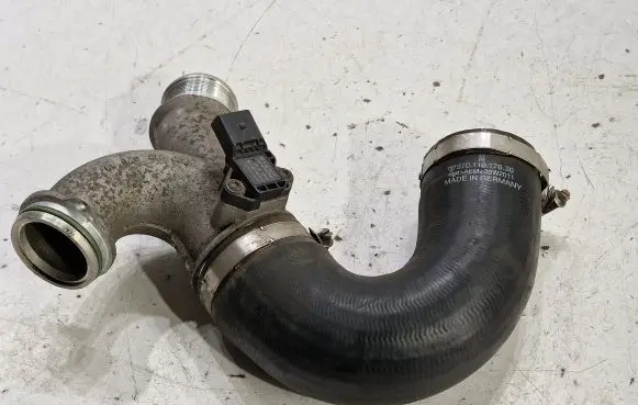 Porsche Panamera (970) Intercooler hose/pipe 97011017630 97050423309 0281002977