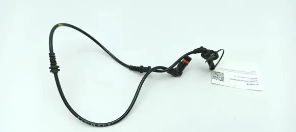 Mercedes-Benz E W212 ABS brake wheel speed sensor A2129050701 2105407681