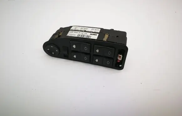 BMW 5 E39 Electric window control switch 61318368986