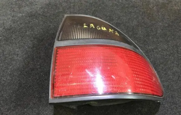 Renault Laguna I Rear/tail lights 7700820051