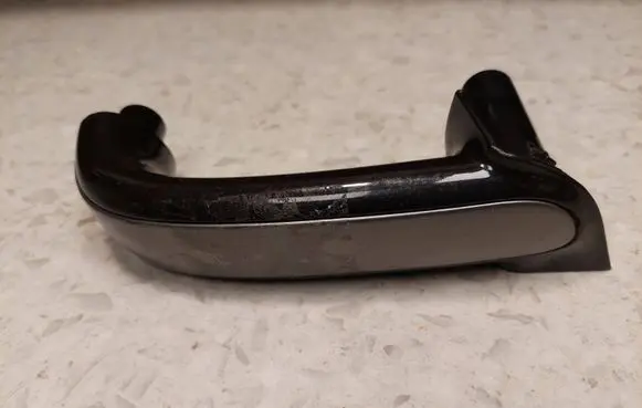 KIA Sorento Front door interior handle trim 