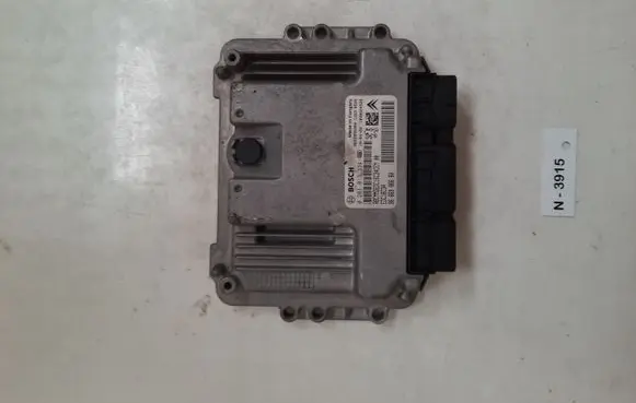 Citroen C4 Grand Picasso Engine control unit/module 0281013334