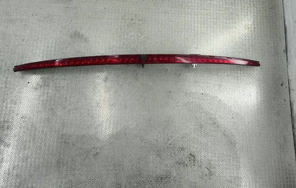 Mercedes-Benz E W212 Third/center stoplight A2128200156
