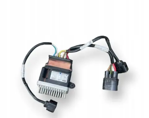 Audi A4 S4 B8 8K Coolant fan relay 8K0959501A