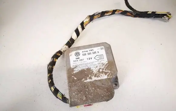 Volkswagen Bora Airbag control unit/module 6q0909605a 5wk42867