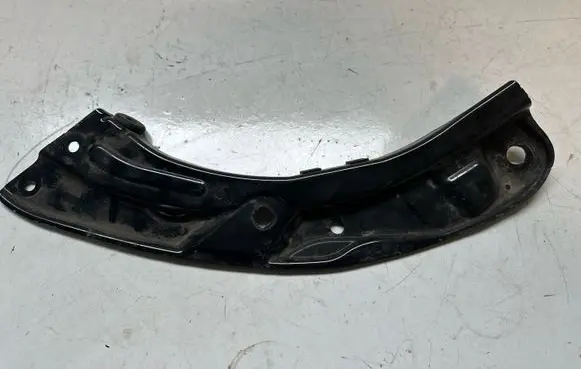 Radiator support slam panel bracket