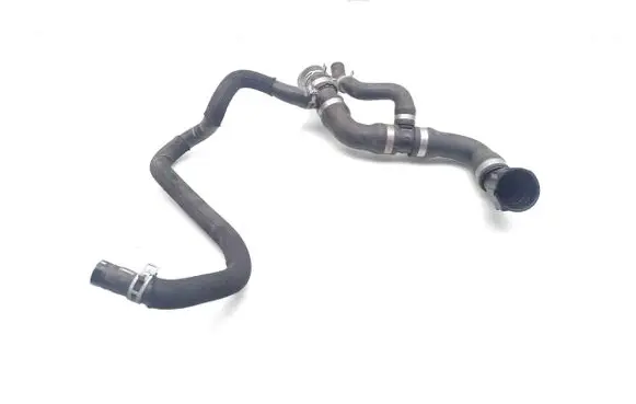 Volvo V40 Engine coolant pipe/hose 31368675 31368050