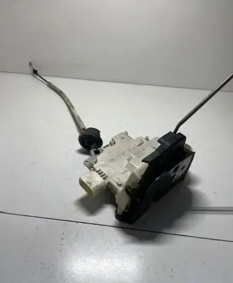 Audi A6 S6 C6 4F Front door lock 4F1837015